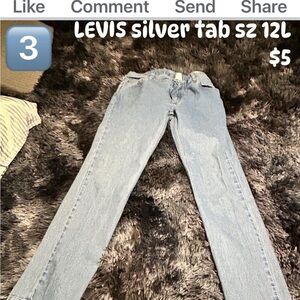 Levi's Women's Light Blue Straight Leg Jeans